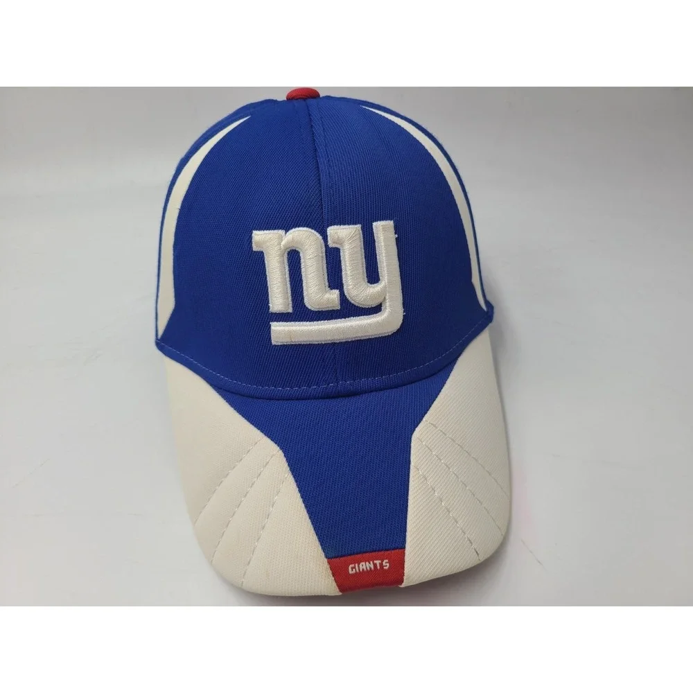New York Giants Reebok Flex Fitted M-L Hat Cap Nylon Blend Men NFL Football Blue